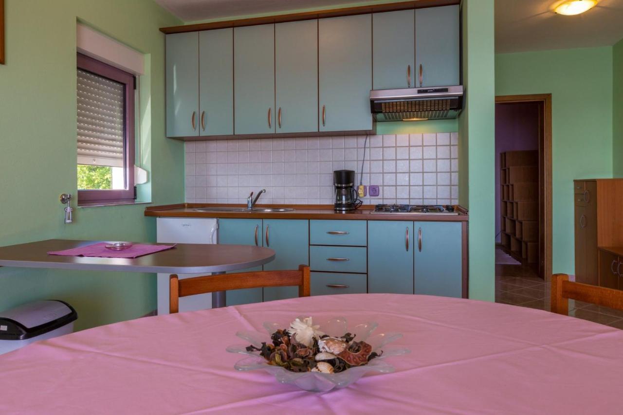 Apartments Djusi دْغاماي المظهر الخارجي الصورة